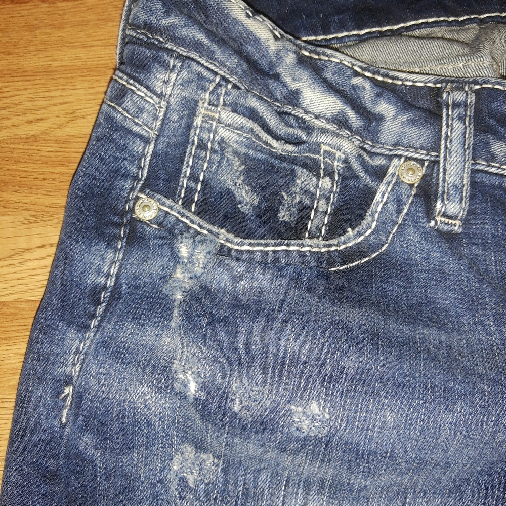 Women's amazing, cute jeans!!!